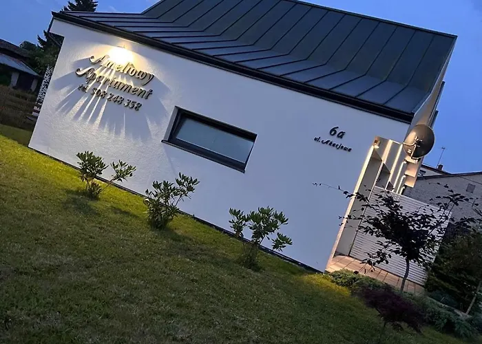 Ameliowy Lägenhet Mielenko